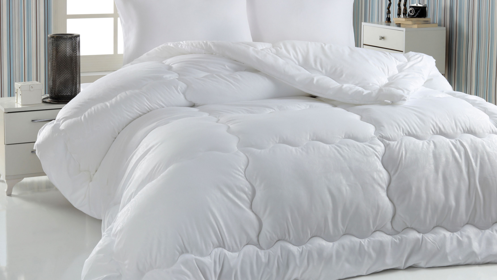 How to Wash Down Bedding